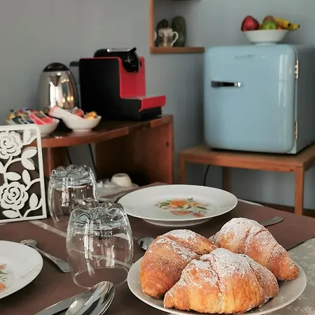 Bed & Breakfast Chez Moi Charme *